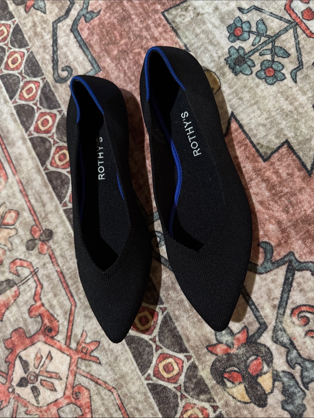 Rothy's Black Pointed Knit Flats with Blue Trim